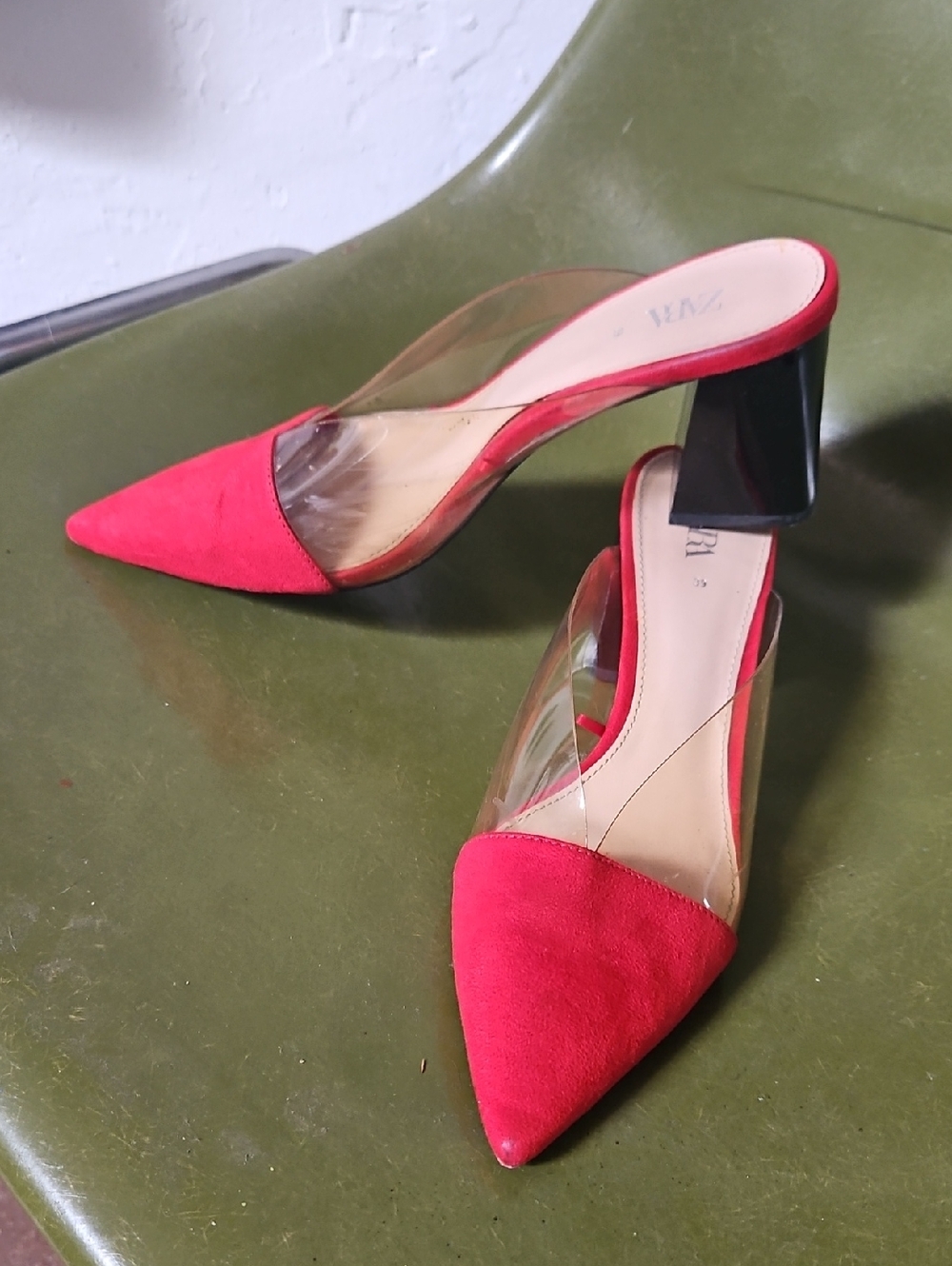 ZARA Red Suede Pointed-Toe Mule Heels  SIZE 8 EU 39